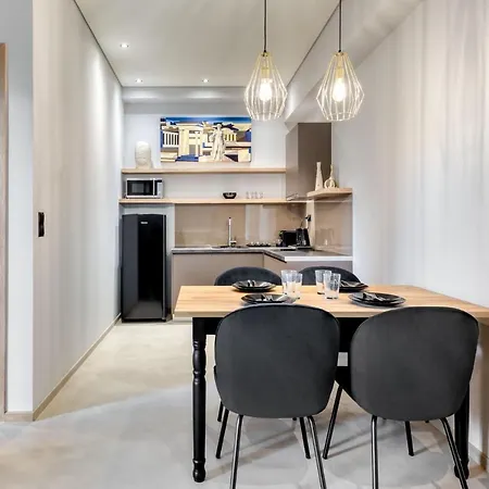Apart-hotel Muse Urban Atenas