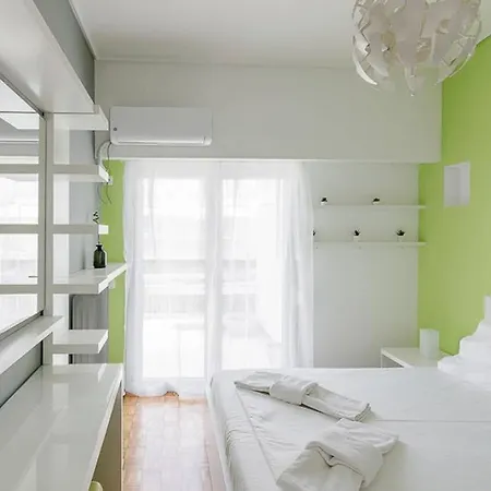 Brand New Stylish 2 Bedroom *