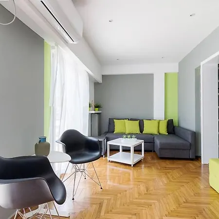 Brand New Stylish 2 Bedroom *