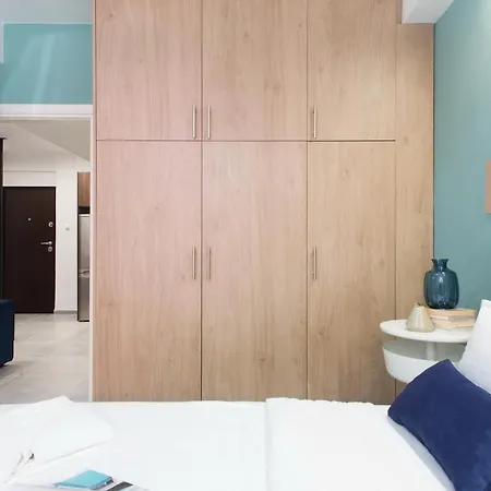 Apartamento Lomvardou-stylish Flat Next To Ampelokipi Metro St *