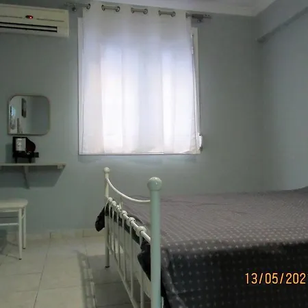 Exrcheia's Comfort Apartment *
