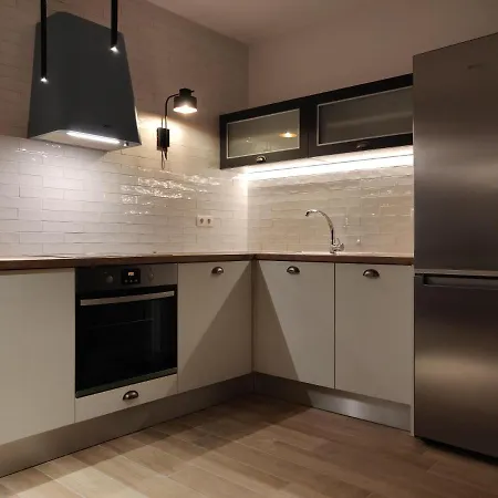 Appartement Sunny New Lovely 60 Meters From The Metro *