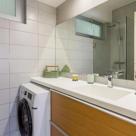 Bright Flat For 4 Near The Subway * Αθήνα