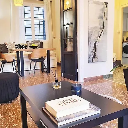 Cozy Stylish Apt., 800m To Metro, 2min To Highway *