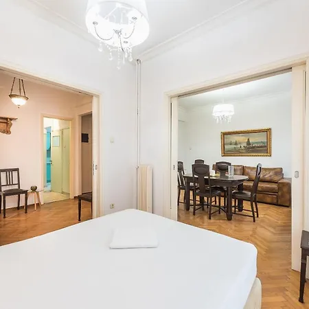 Apartment Plaza Familia