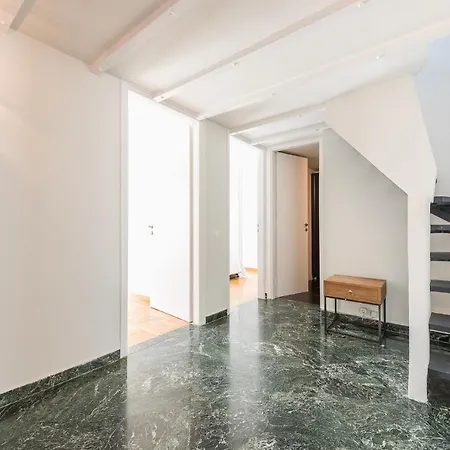 Traveler's Dream 4 Brdm Renovated Penthouse *