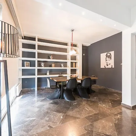 Appartement Traveler's Dream 4 Brdm Renovated Penthouse *