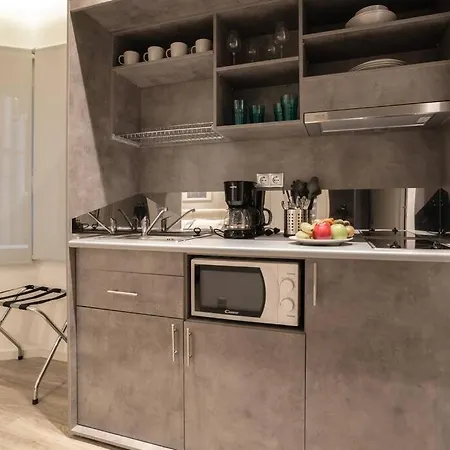 A11 Pristine & Comfy Near Plaka & Parthenon Apartment