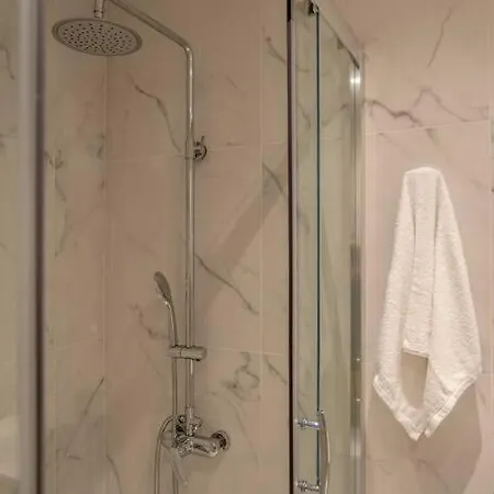 A11 Pristine & Comfy Near Plaka & Parthenon Apartment
