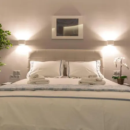 A11 Pristine & Comfy Near Plaka & Parthenon Apartment Athens