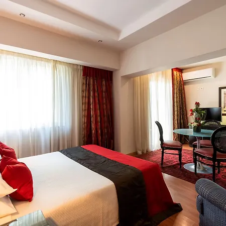 Hotel Western Embassy 4*