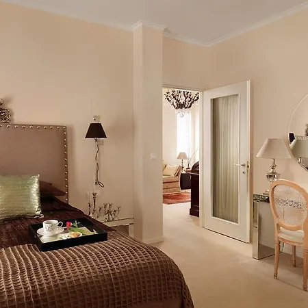 Western Embassy 4*