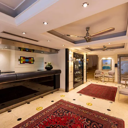 Western Embassy 4*
