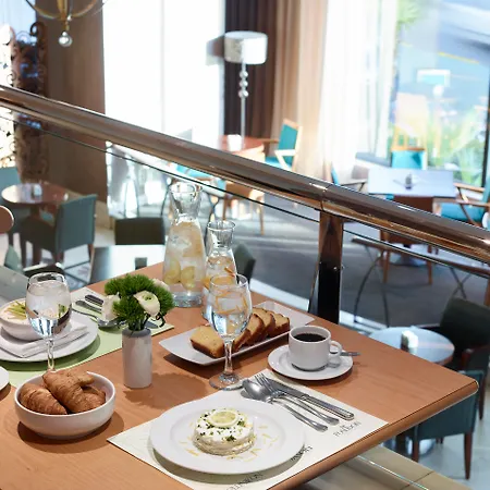 Zafolia Hotel 4*