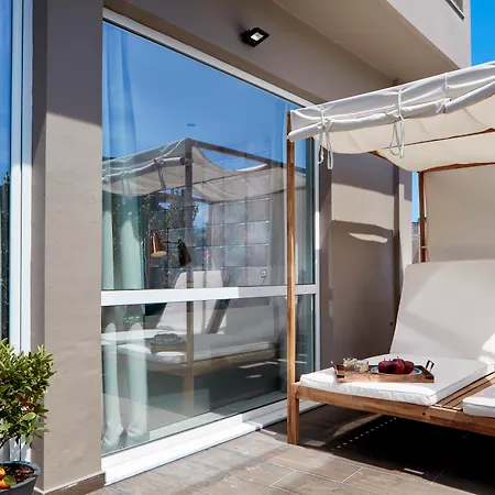 18 Micon Str. Ξενοδοχείο 3*