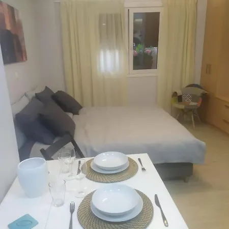 With Amenities In Kolonaki *