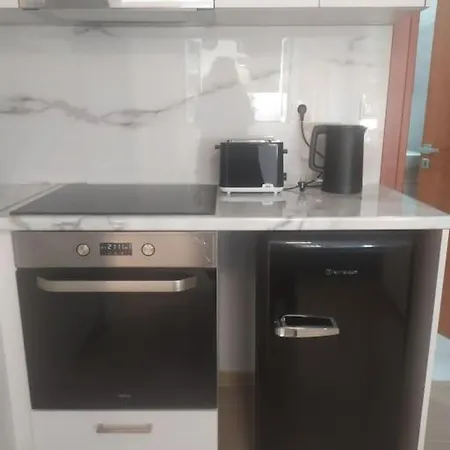 Apartment With Amenities In Kolonaki Athens