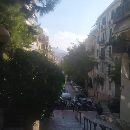 Apartment With Amenities In Kolonaki *