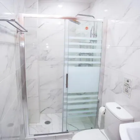 With Amenities In Kolonaki Athens