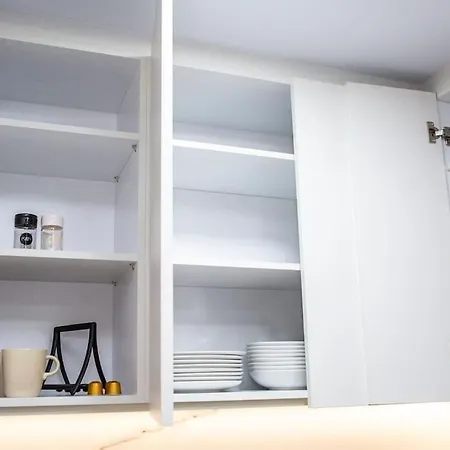 With Amenities In Kolonaki