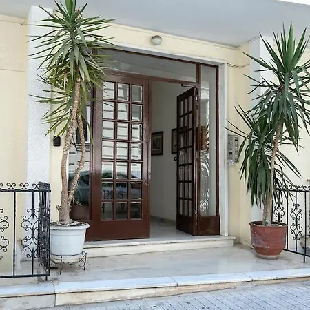 Romantic With Hot Tub Next To Acropolis Apartment Athens