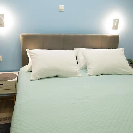 Two Bedroom With Hidden Garden * Athens