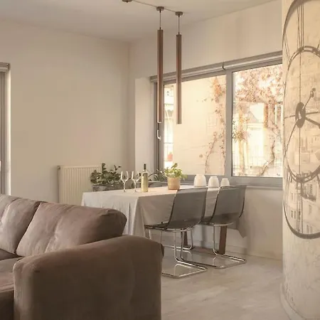 Luxury With Parking-living Stone Silver Apartment Athens