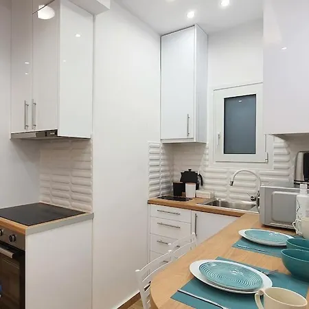 Acropolis Thisio 2 Bedrooms 2 Bathrooms
