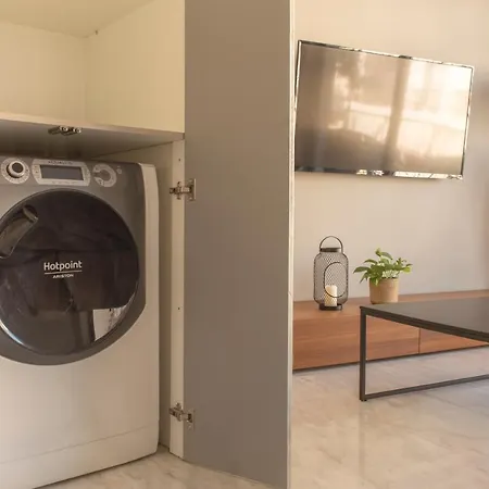 Luxury With Parking-living Stone Silver Apartment *