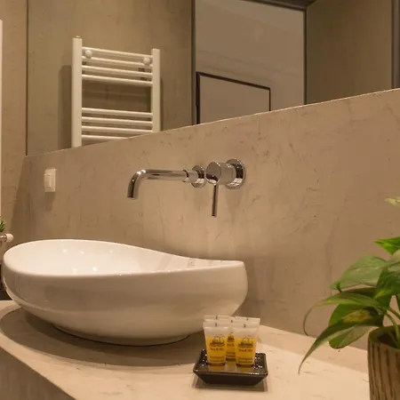 Luxury With Parking-living Stone Silver Apartment *