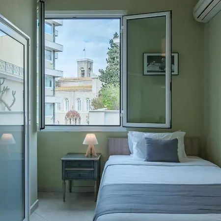 Kimon Hotel *
