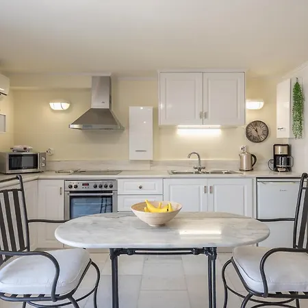 Acropolis View Oasis@city Center Apartment Athens
