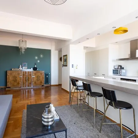 3 Bdr Incredible Acropolis View *