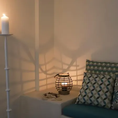 Mikaella Apartment