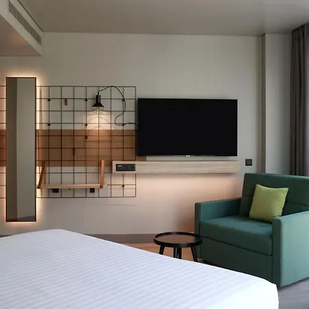 Moxy Hotel