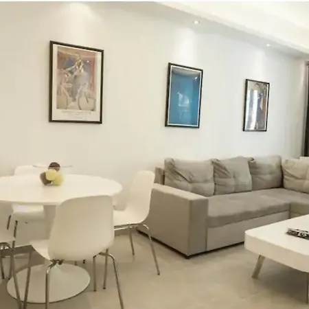 Syntagma Voulis Street Modern *