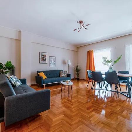 Elegant 2 Ba Close To Metro Station