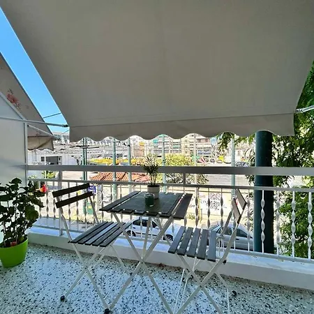 Theodora's Cozy Atene
