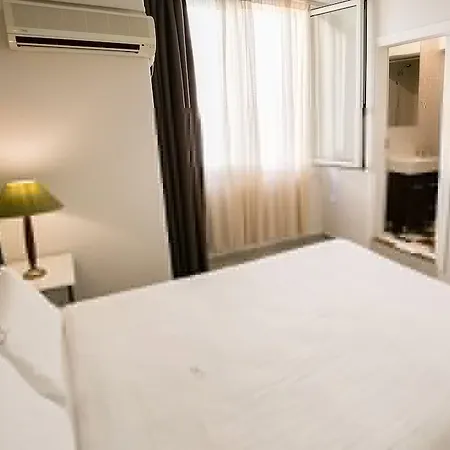 Hotel Kimon *