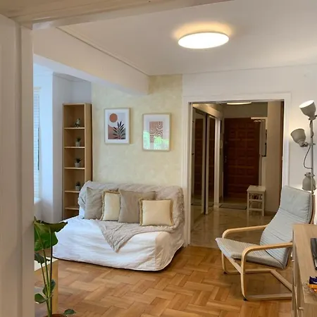Chic Urban Living: In Acropolis-koukaki Athens