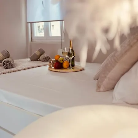 Cactus Luxury Suite1 Athens