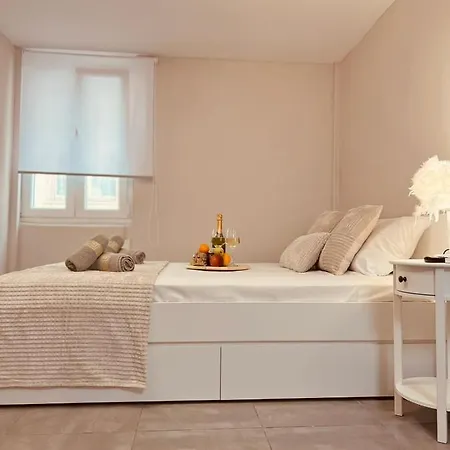 Cactus Luxury Suite1 Apartment Athens