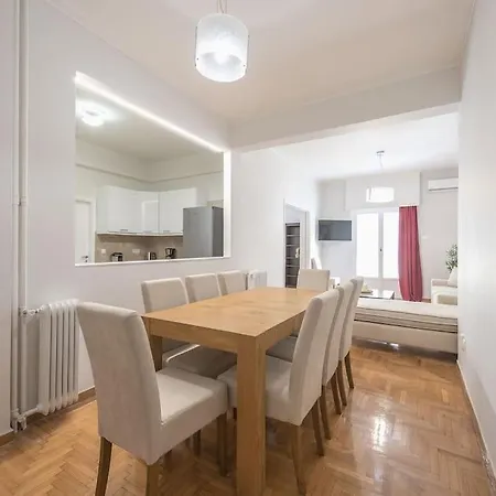 Divas One Paradise Apartment Athens