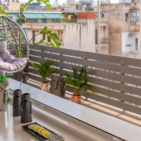 דירה Terrace House For Festive Fun