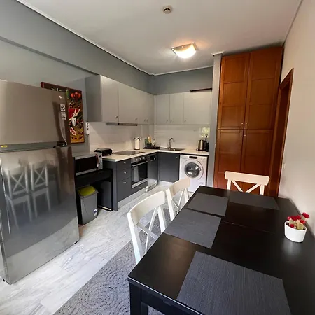 Apartment Blue Spacious Flat Wt Parking Nr Marousi Hospitals, By Promoshomes