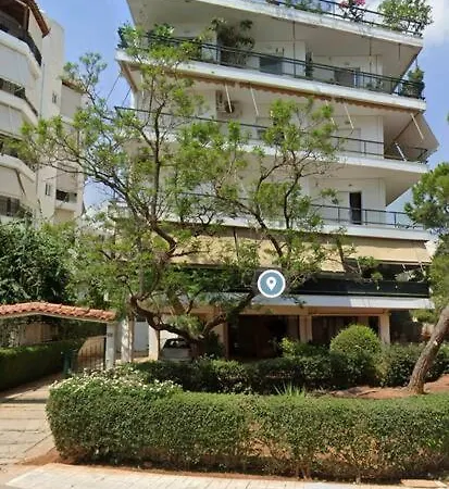 Luxury Penthouse W/ Sea View Apartment *