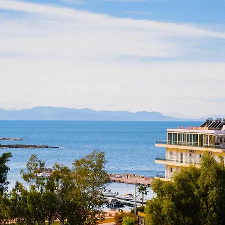 Blue Vibes By Glyfada Apartment Athens