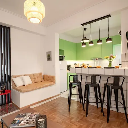 Apartment Marilora's House. Charming Urban Retreat Athens