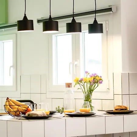 Marilora's House. Charming Urban Retreat Apartment