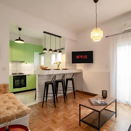 Marilora's House. Charming Urban Retreat